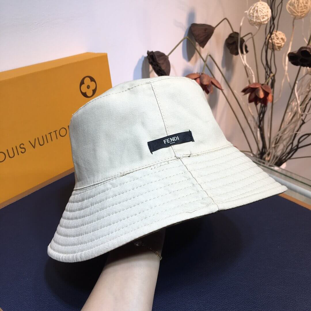Fendi Reversible FF Bucket Hat FD-005