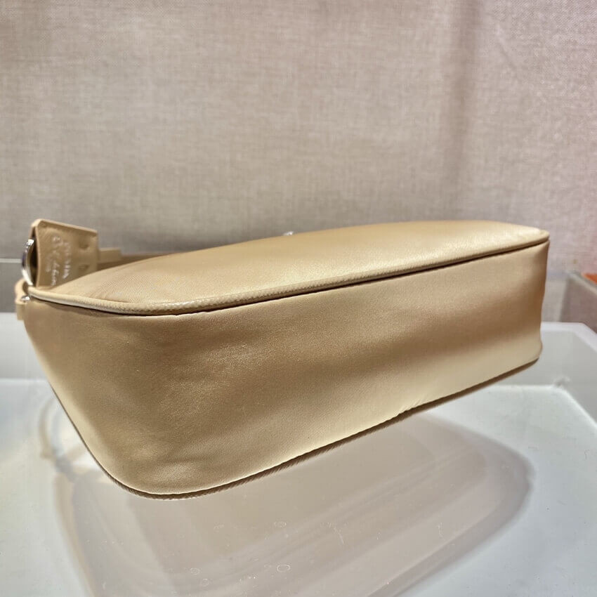 Prada Re-Edition 2000 Nylon Hobo Bag 1NE515