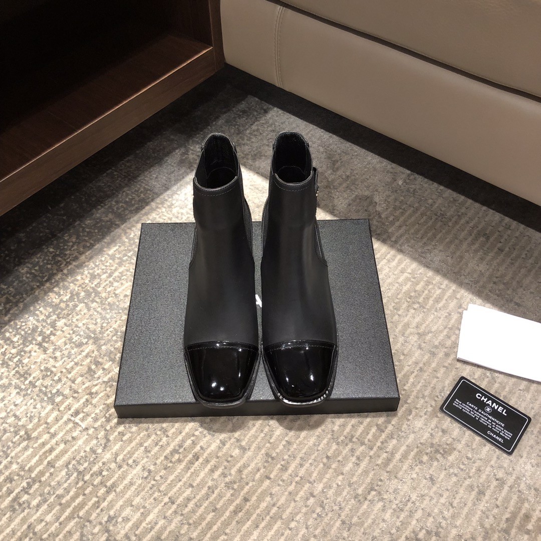 Chanel Ankle Boots G35046