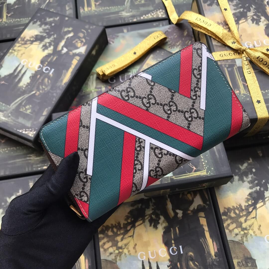 Gucci GG Chevron GG Supreme Zip Around Wallet 429223