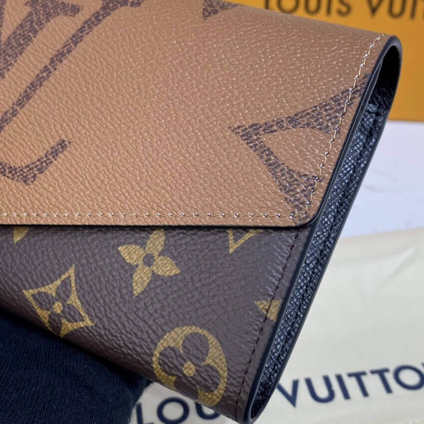 Louis Vuitton Monogram Sarah Wallet M80726