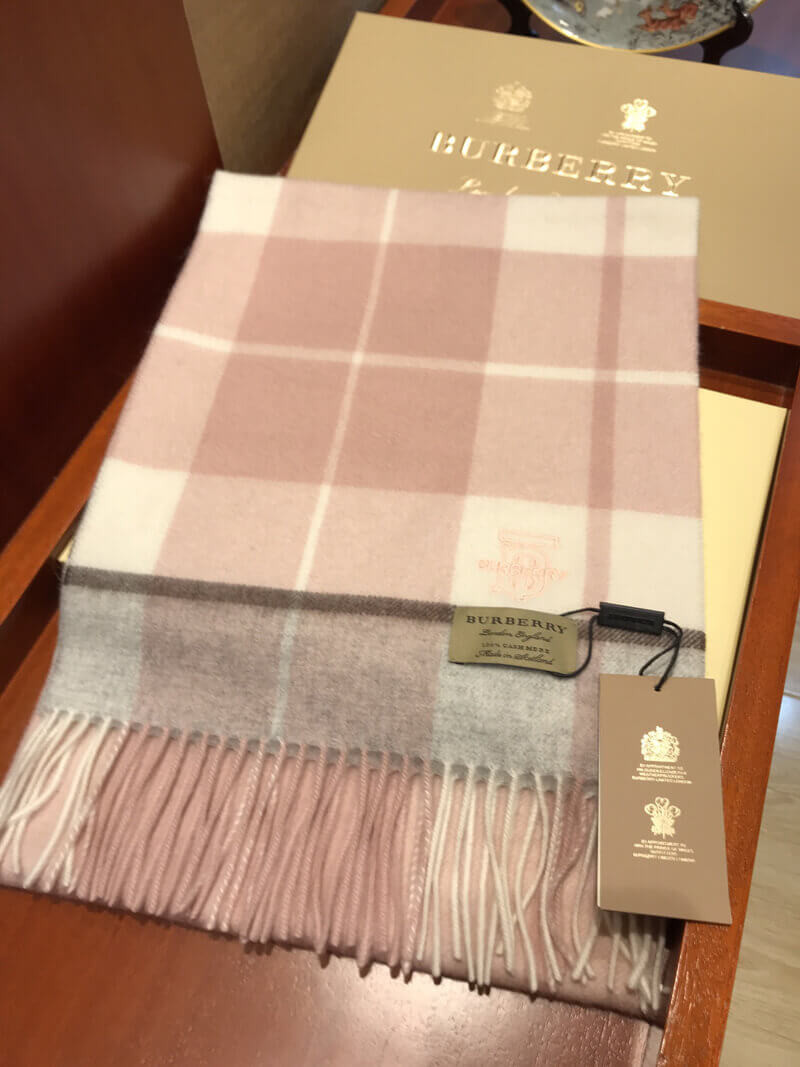 Burberry Unisex Check Wool Scarf 2401