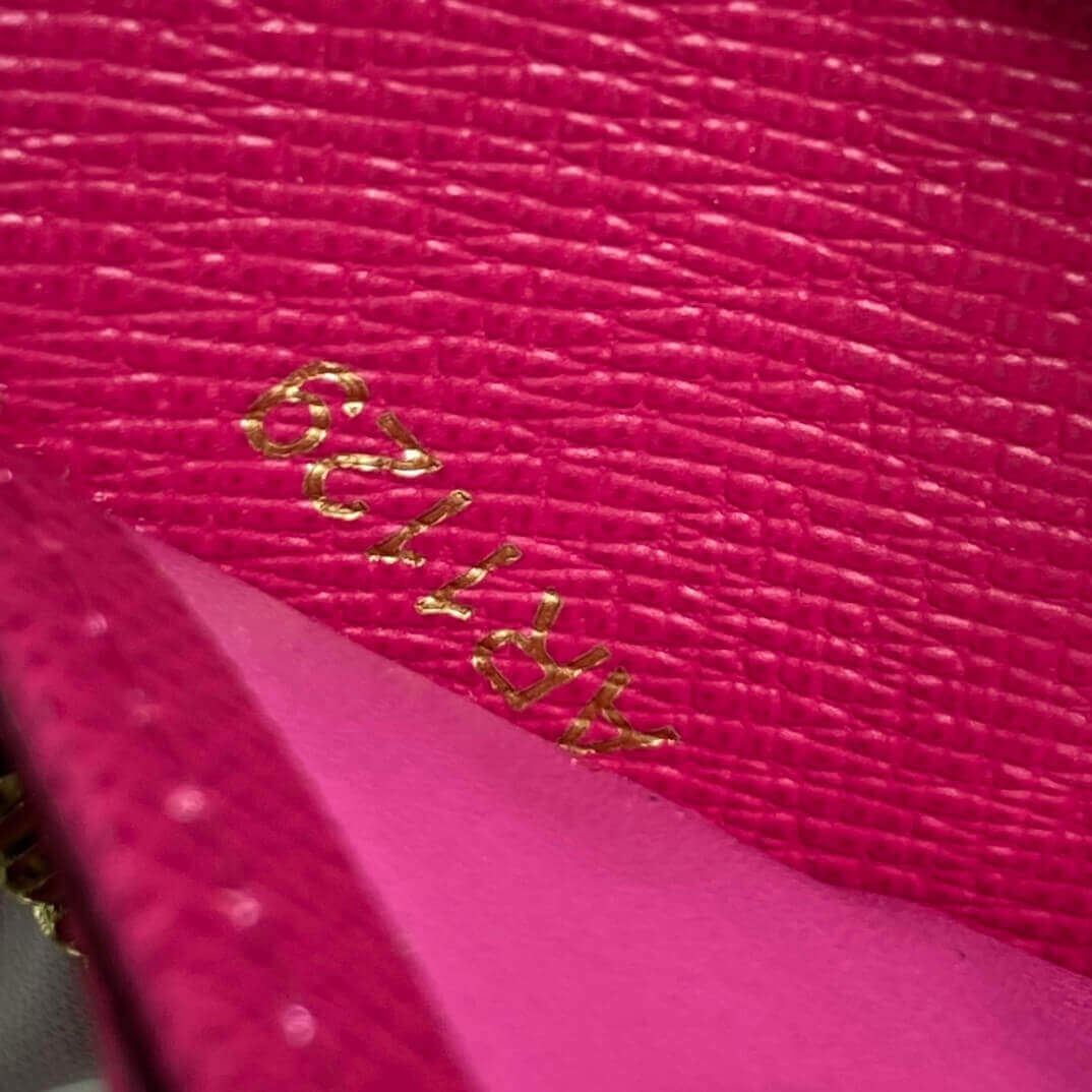 Louis Vuitton Christmas Animation 2020 Zippy Wallet M69750