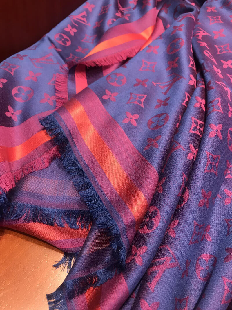 Louis Vuitton Monogram Shine Shawl 3506
