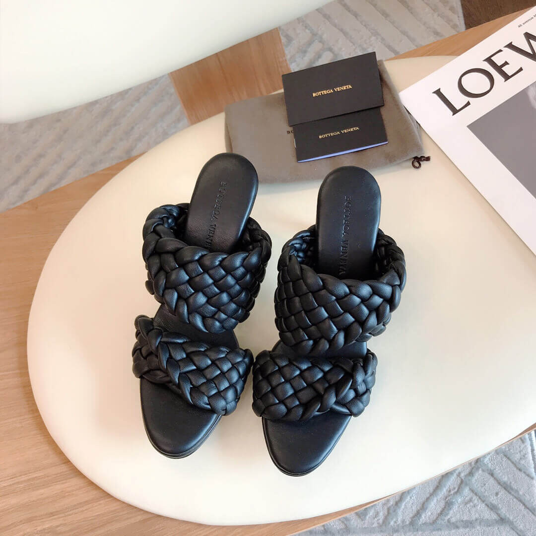 Bottega Veneta BV Curve Sandals 621213 Black