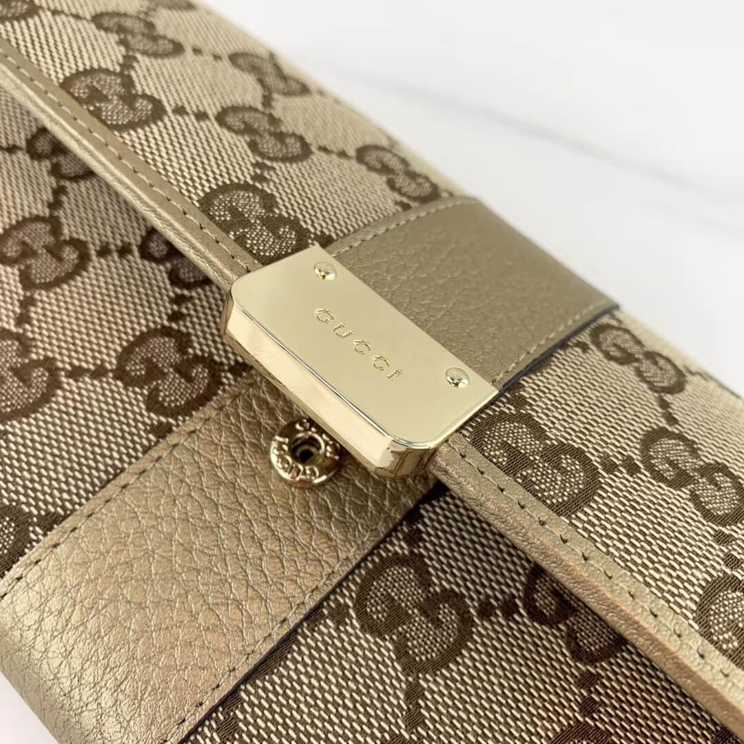 Gucci GG Continental Wallet 233028