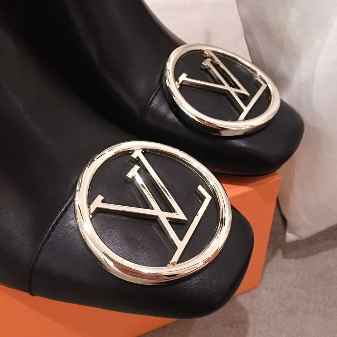 Louis Vuitton Madeleine Ankle Boot 1A5BPA