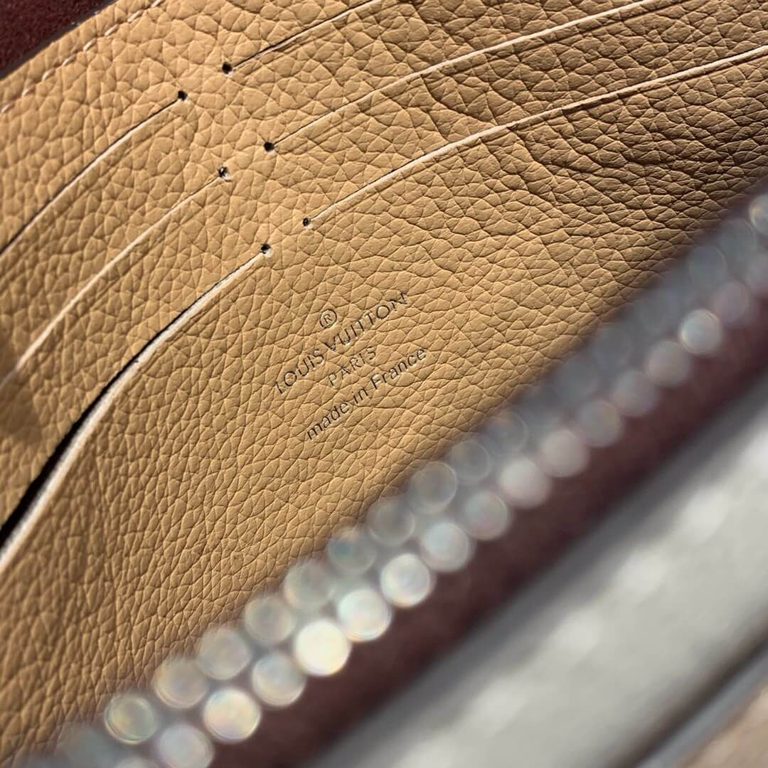 Louis Vuitton Mylockme Pochette M63926