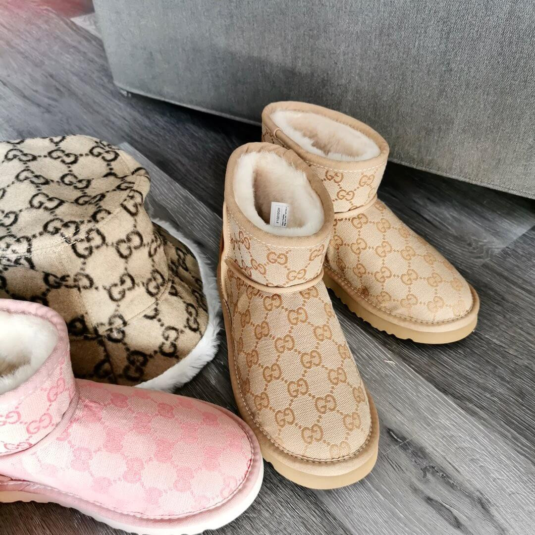 Gucci GG Wool Ankle Boot 599017