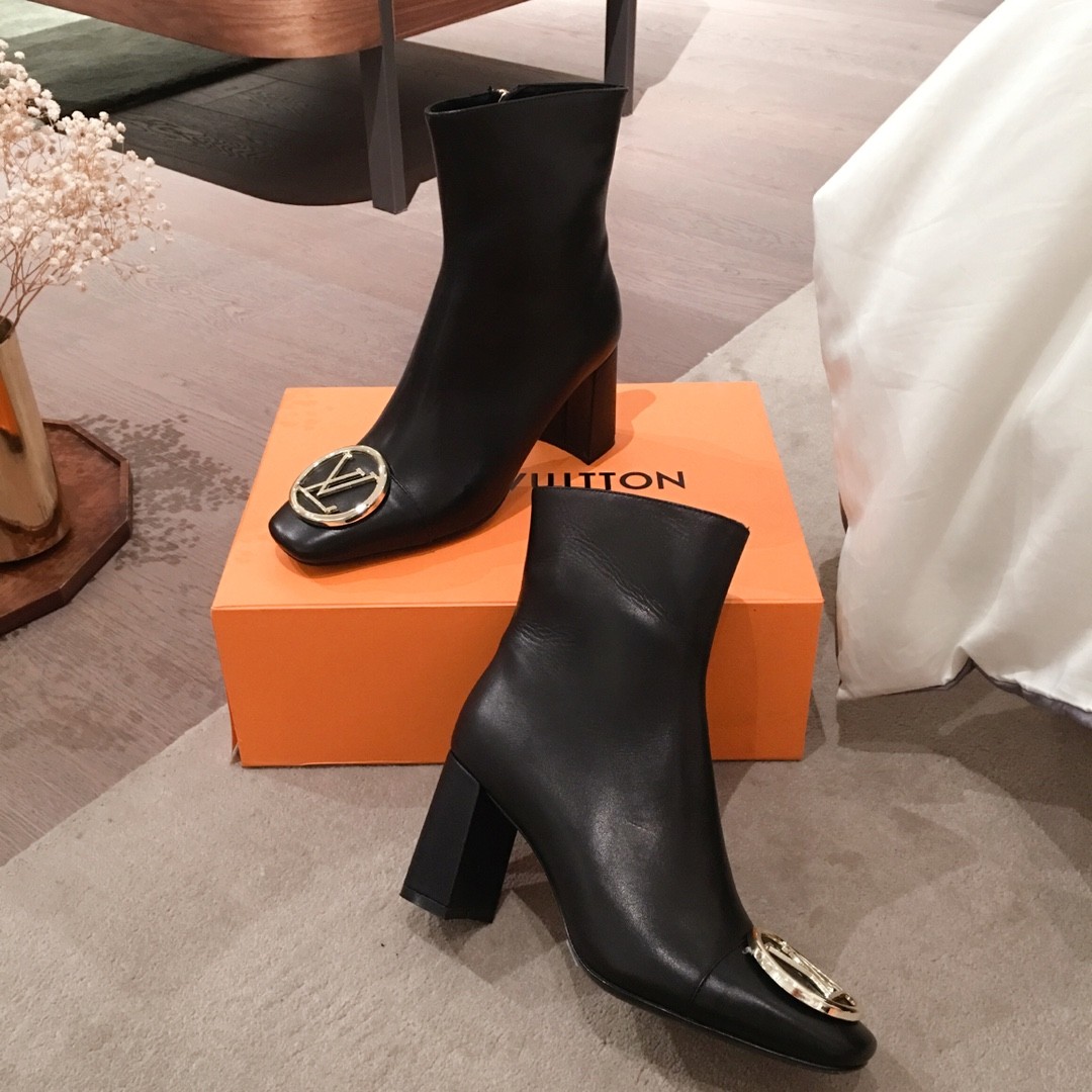 Louis Vuitton Madeleine Ankle Boot 1A5BPA