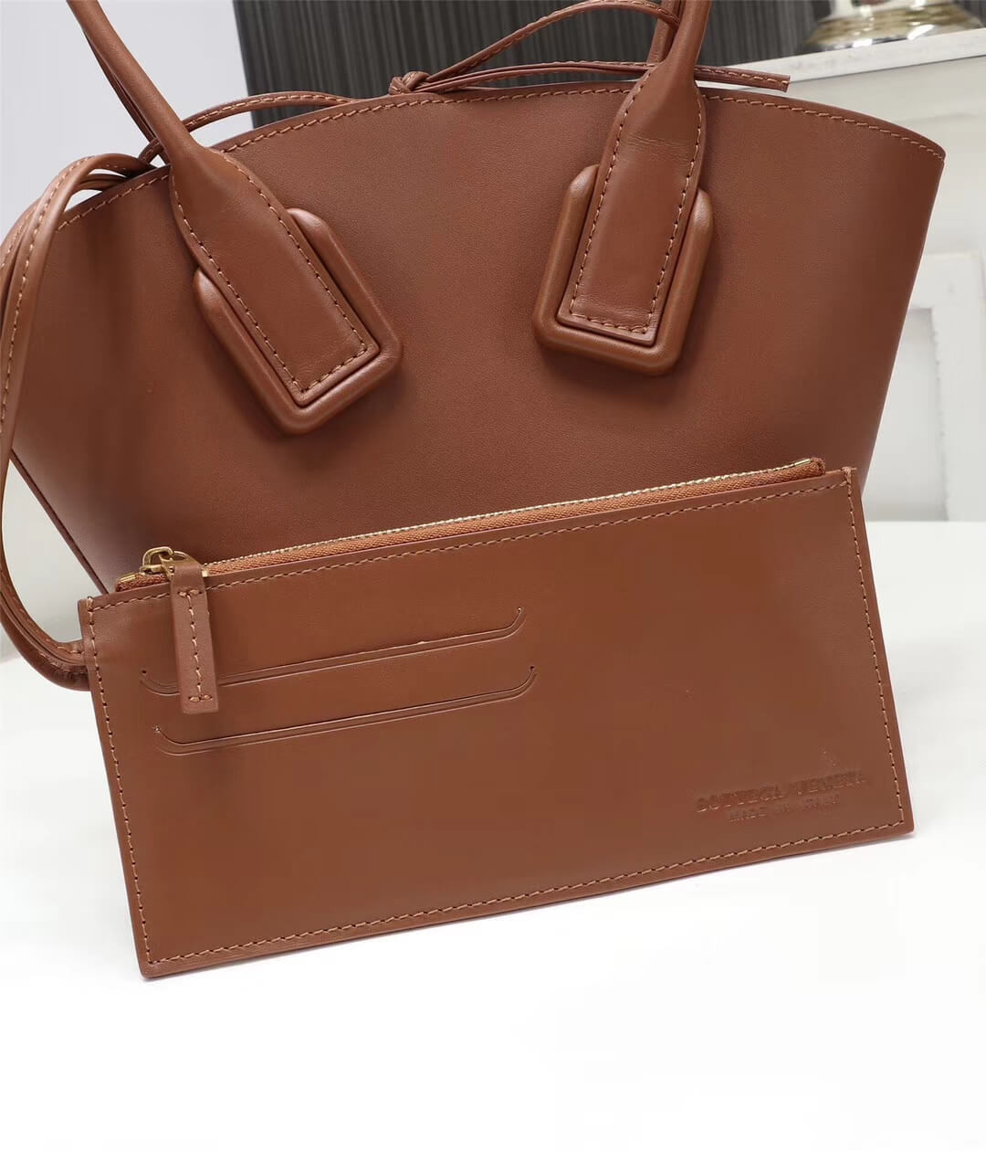 Bottega Veneta Mini Basket Tote 423168