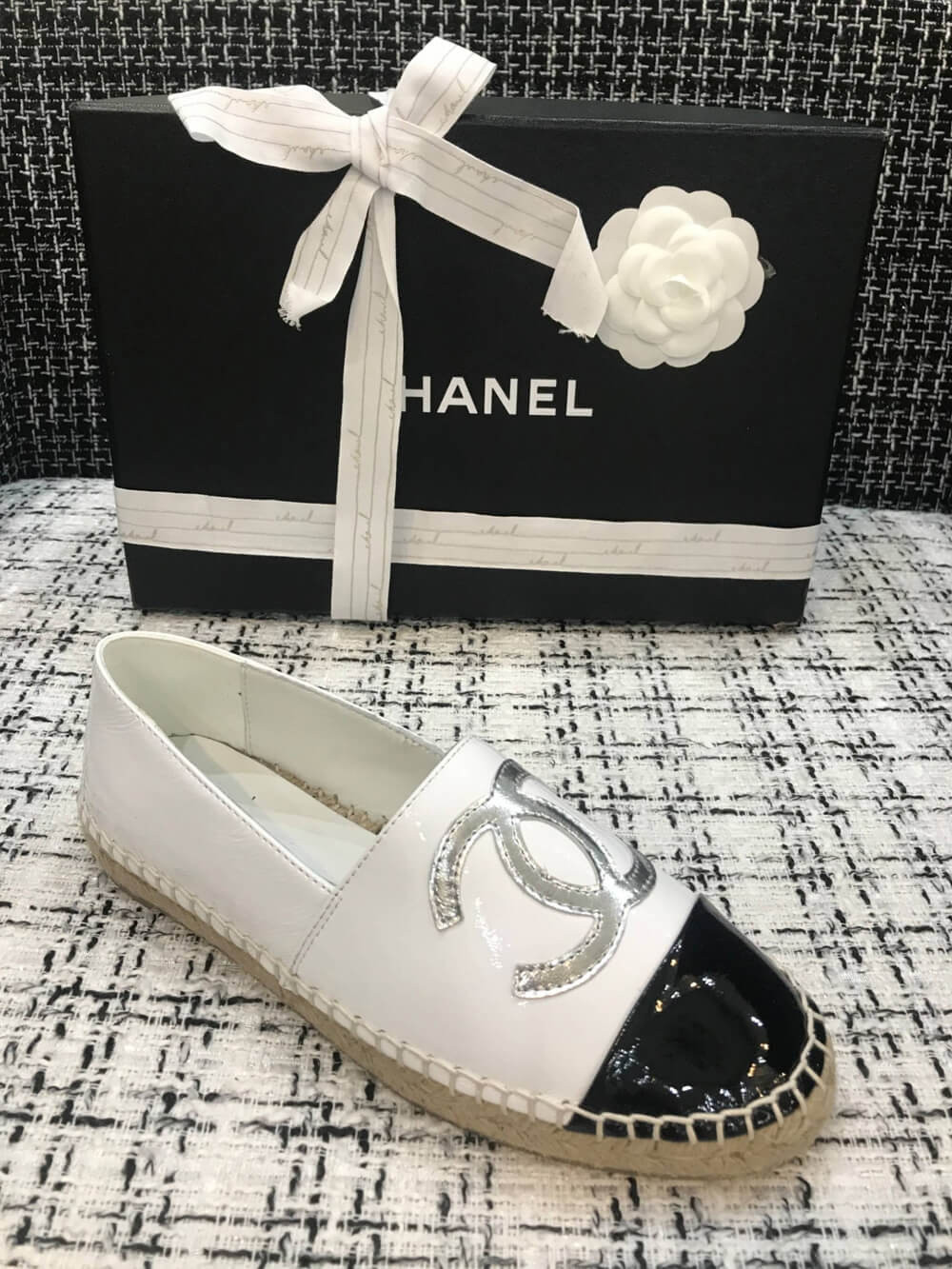 Chanel Patent Calfskin & Metallic Goatskin Espadrilles G29762