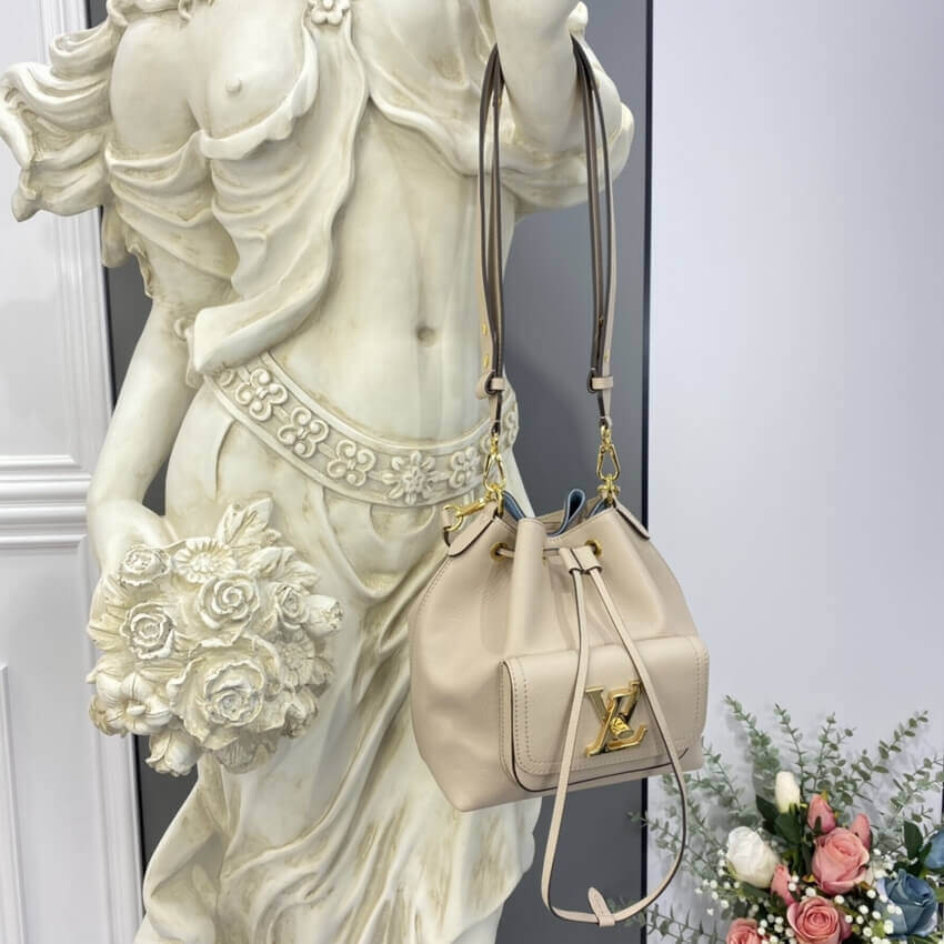 Louis Vuitton Lockme Bucket M57687 M57688 M57689