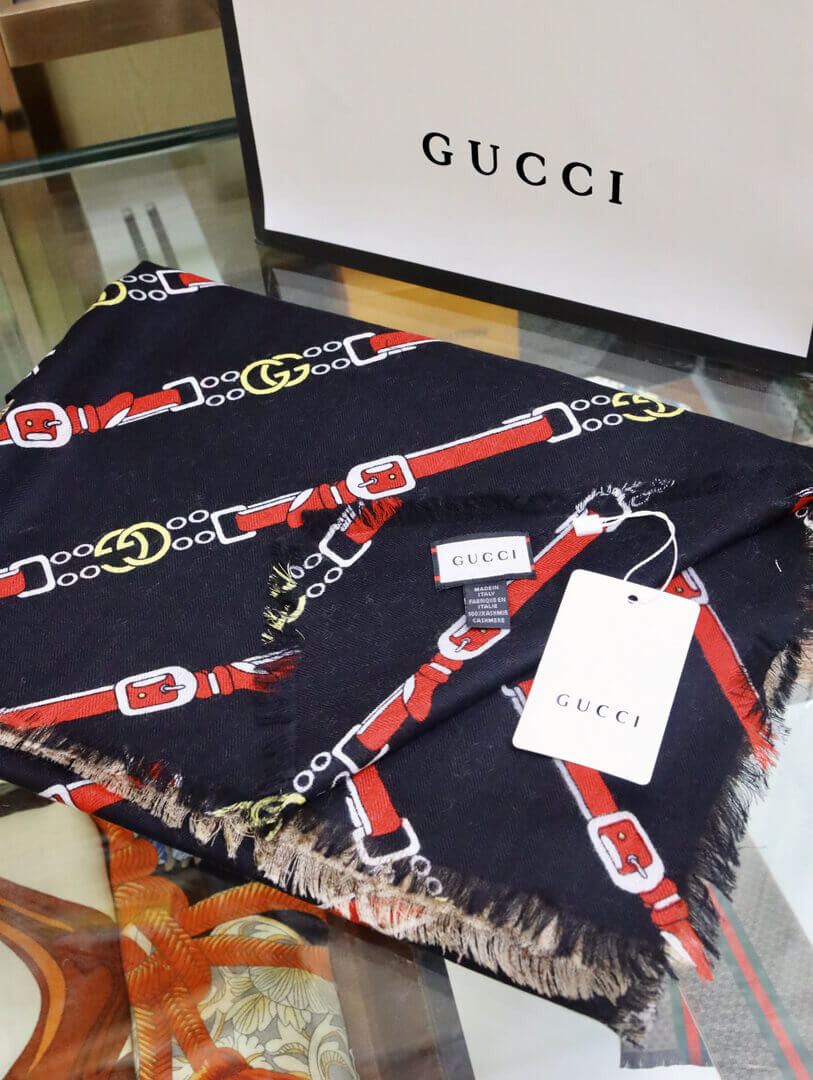 Gucci GG Jacquard Shawl 637220
