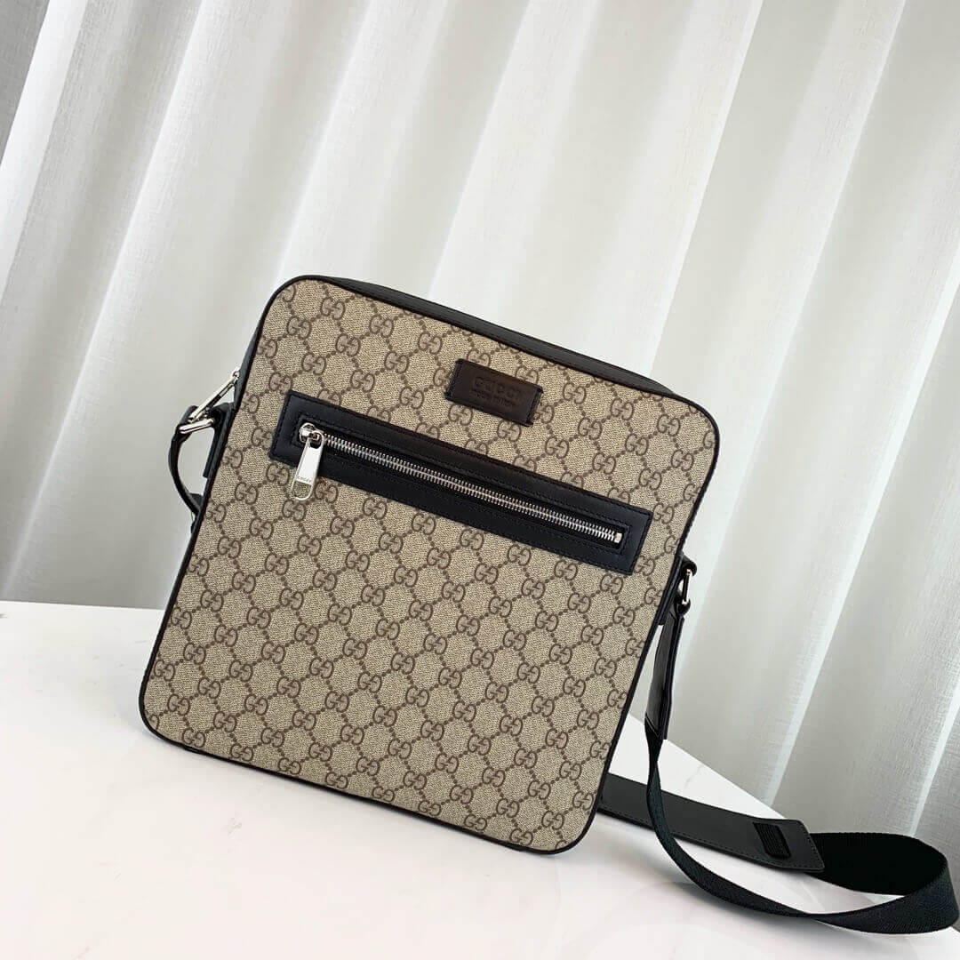 Gucci GG Supreme Flat Messenger 473878