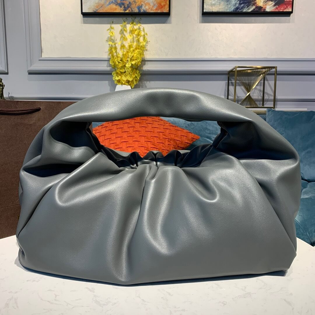 Bottega Veneta The Shoulder Pouch Large Leather Bag 607984