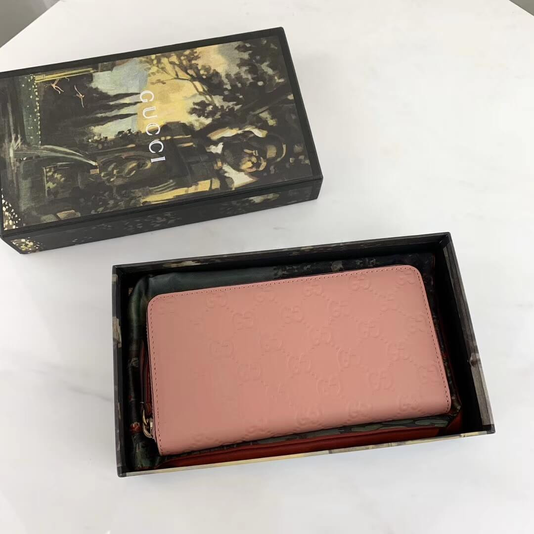 Gucci Signature Zip Around Wallet 410102