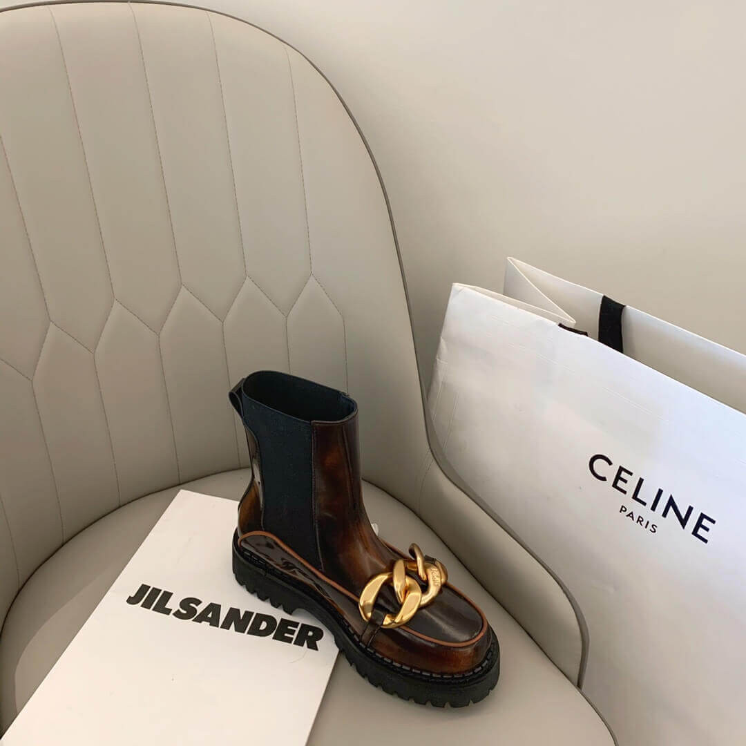 N°21 Chunky Chain-Embellished Ankle Boots