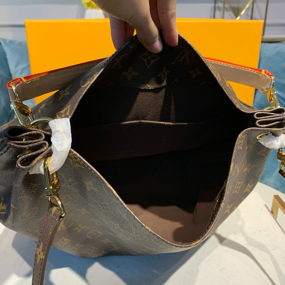 Louis Vuitton Monogram Canvas Metis M40781