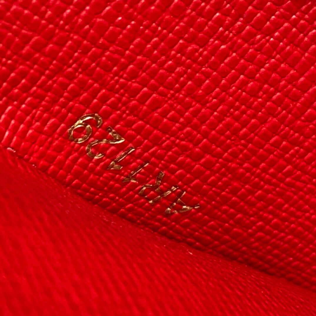 Louis Vuitton Christmas Animation 2020 Round Coin Purse M69749