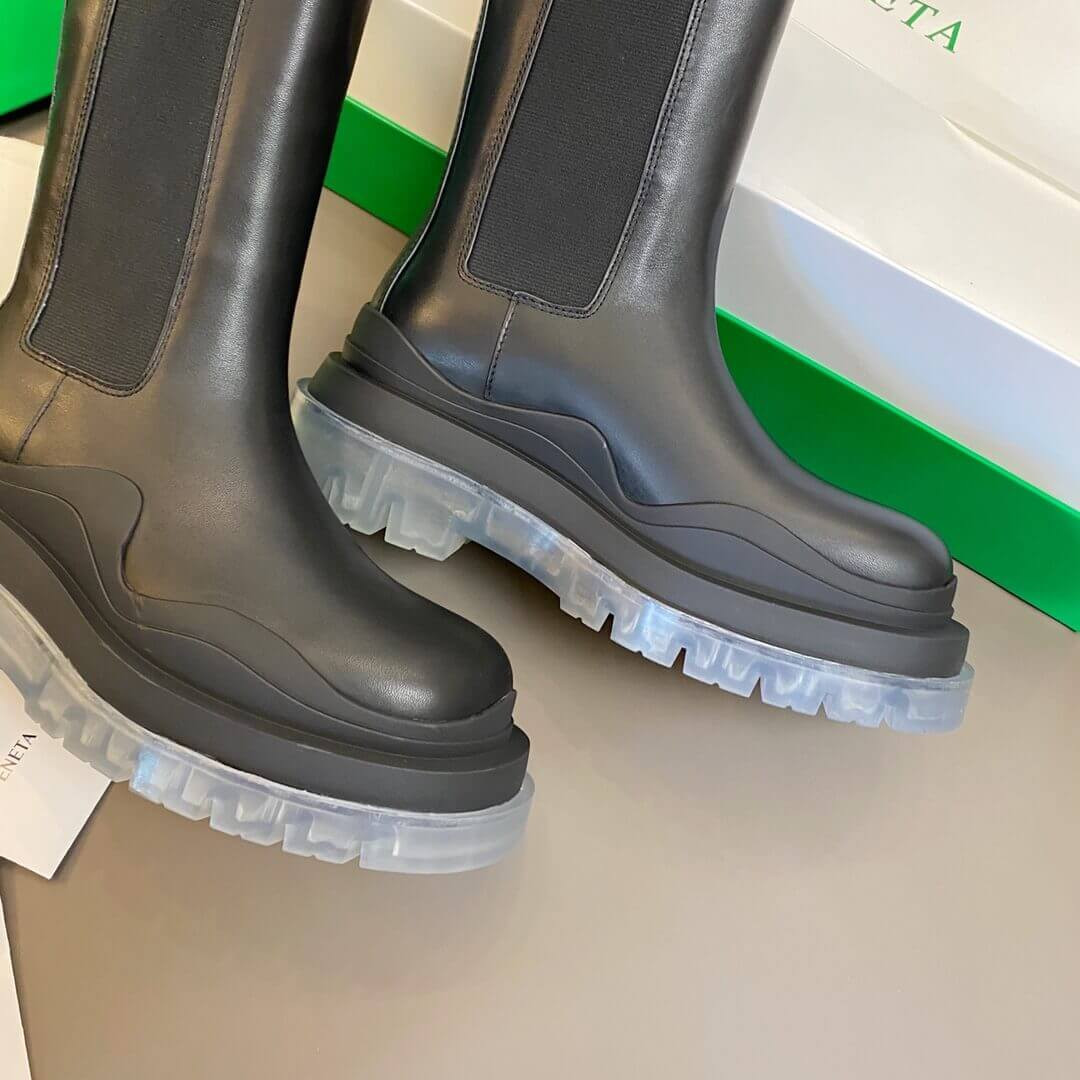 Bottega Veneta Rubber-Trimmed Leather Chelsea Boots Black