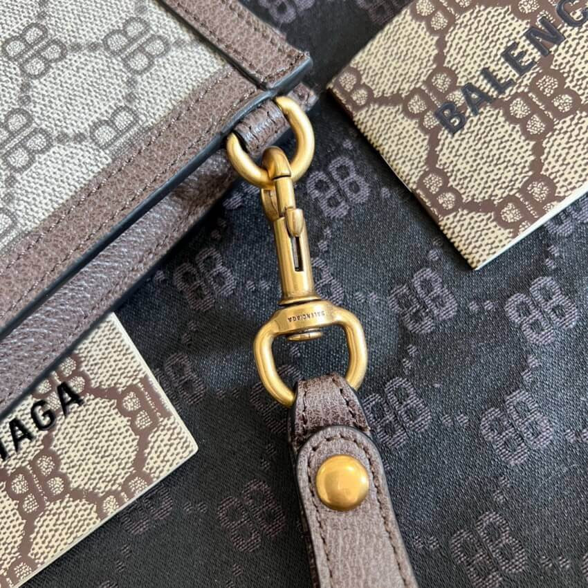 Balenciaga x Gucci Hacker Pouch 680382