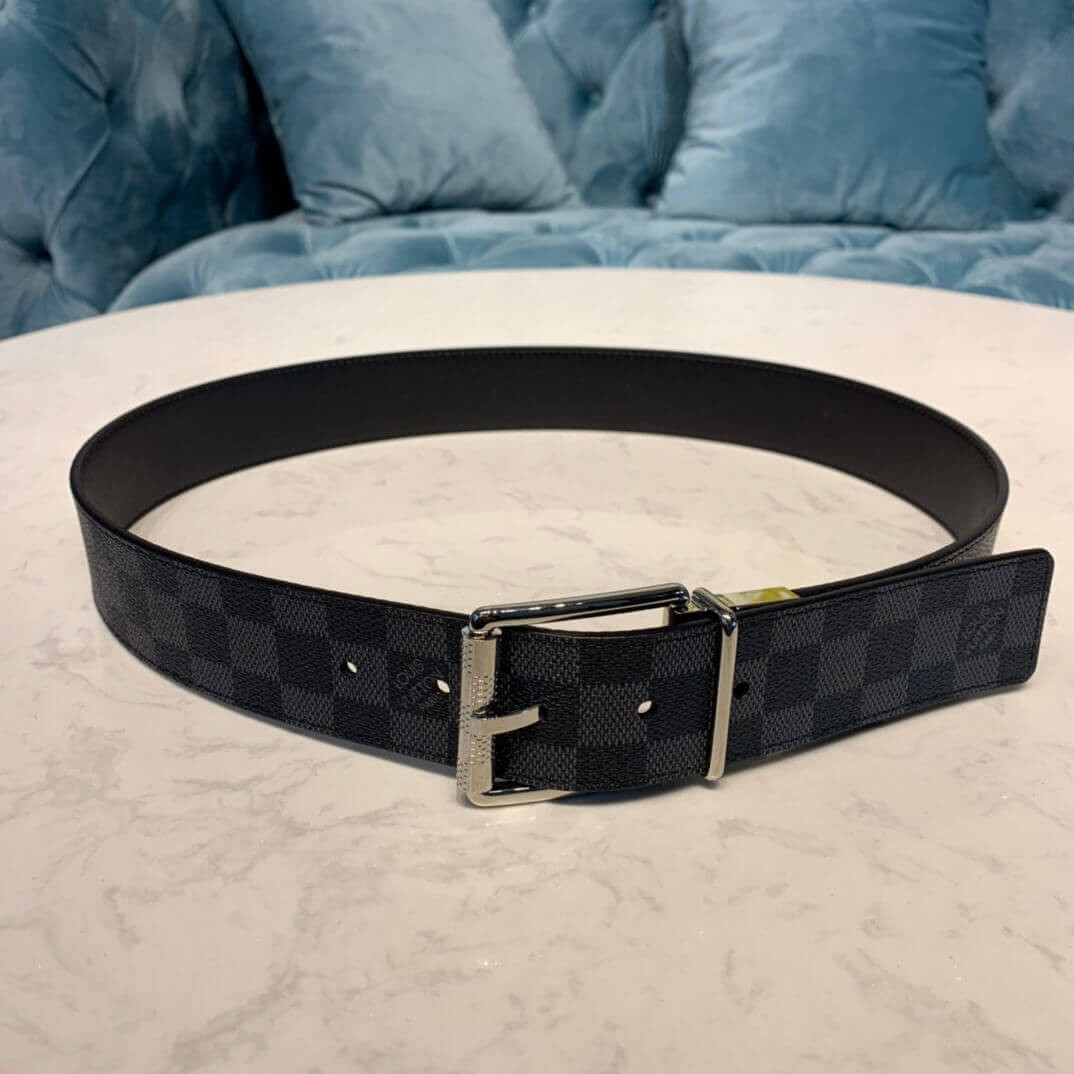 Louis Vuitton Damier Print 40mm Reversible M9156V