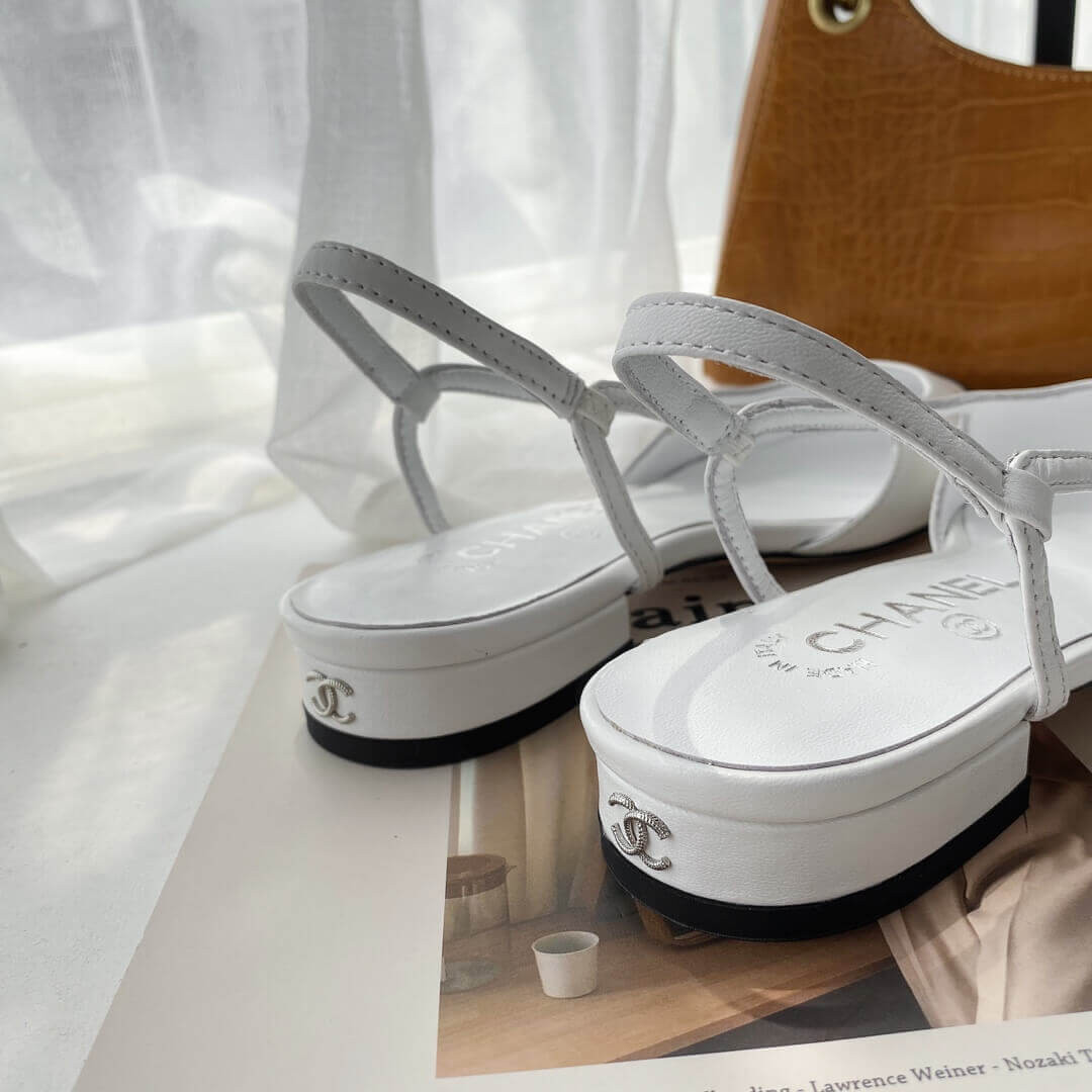 Chanel Flat Slingbacks 36129