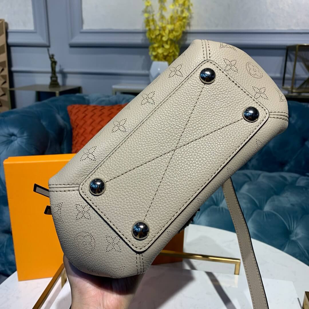 Louis Vuitton Babylone Chain BB M53913