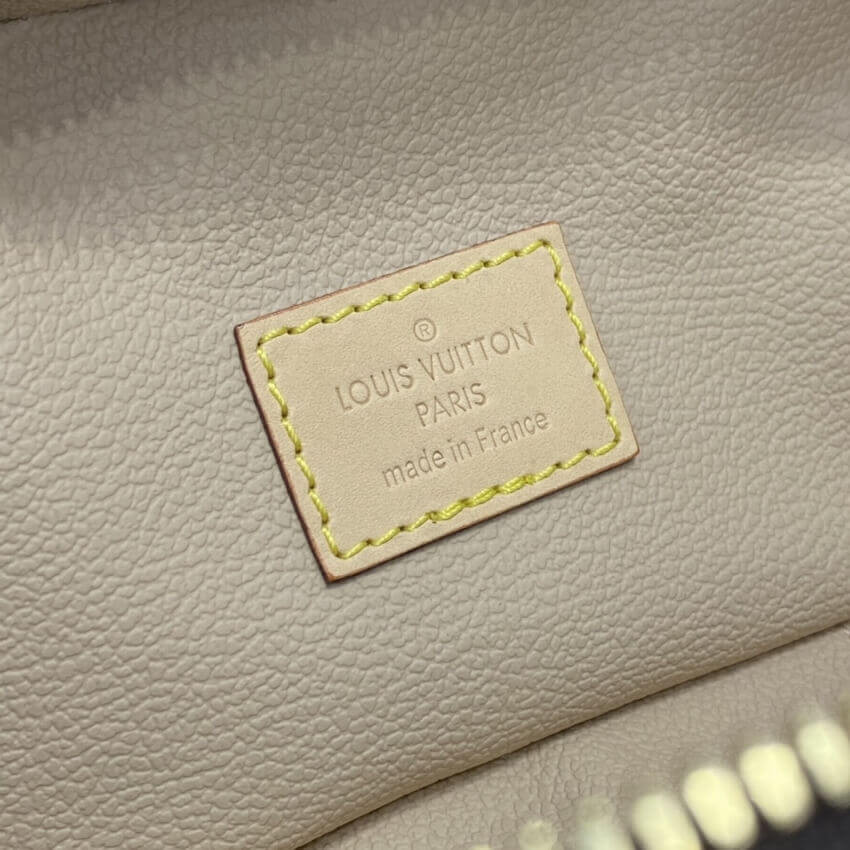 Louis Vuitton Monogram Canvas Nice Mano Toiletry Pouch M44936