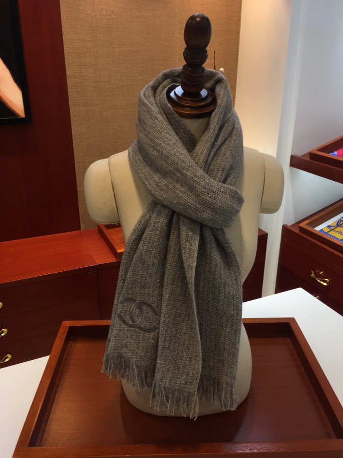 Chanel Cashmere Wool Sequins CC Stole 2512