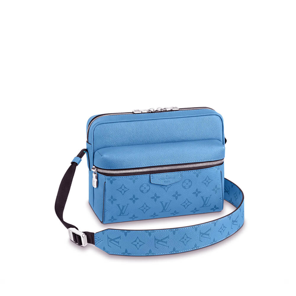 Louis Vuitton Outdoor Messenger M30749