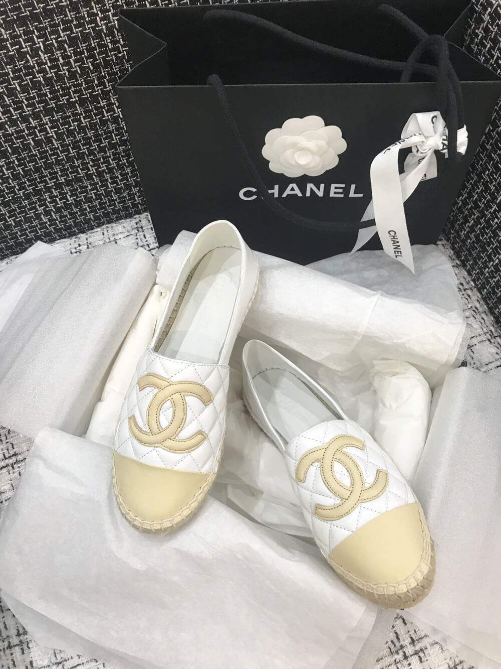 Chanel CC Quilted Espadrilles G29762 White/Beige