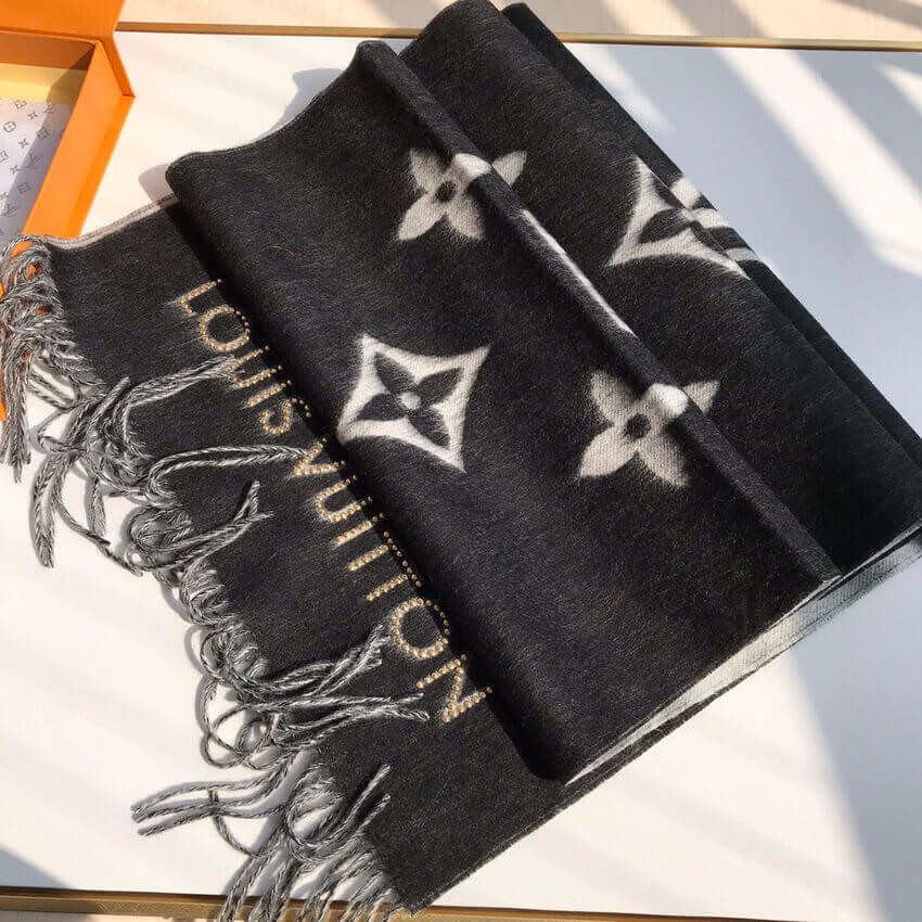 Louis Vuitton Studdy Reykjavik Scarf M71588 Black