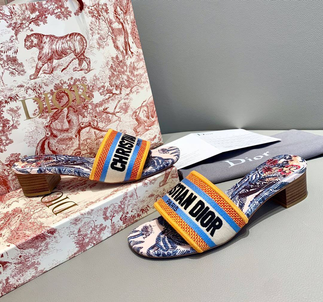 Dior Dway Toile De Jouy Embroidered Cotton Heeled Mule KCQ245