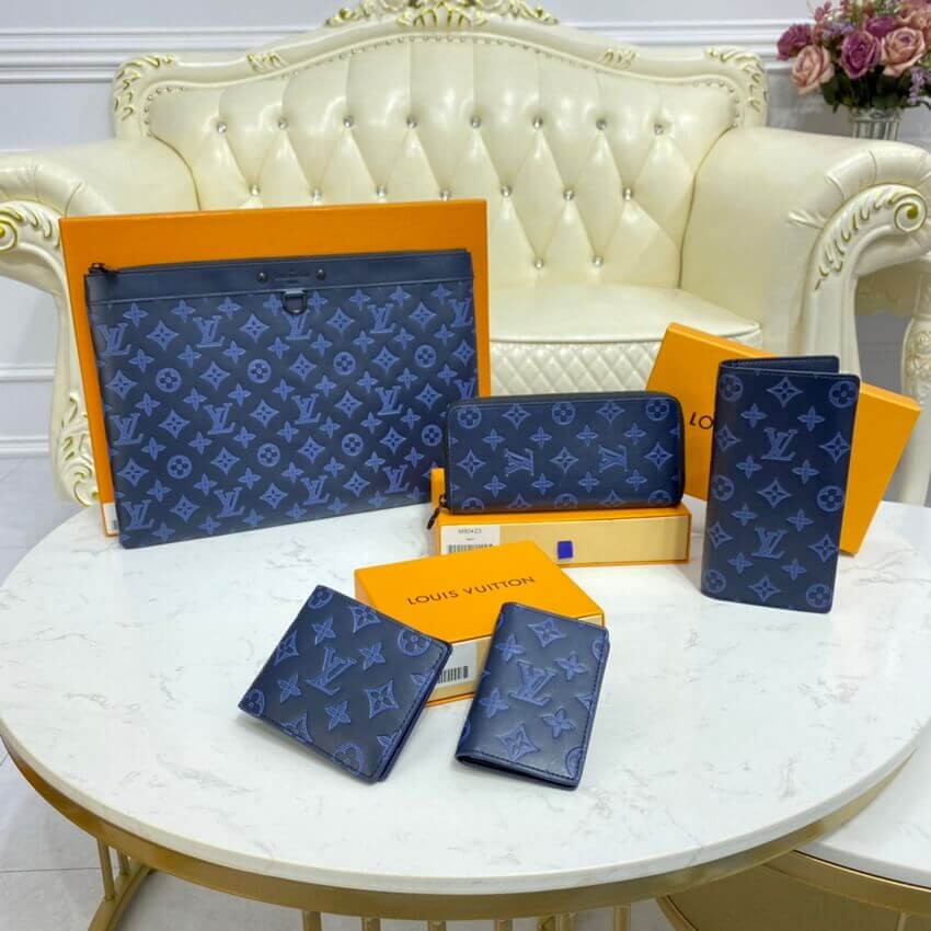 Louis Vuitton Brazza Wallet M80424