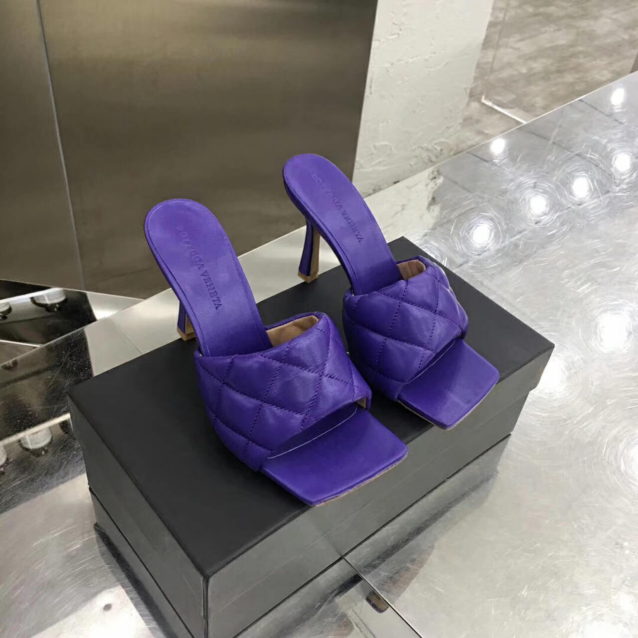 Bottega Veneta Puffy Dream Square Mules 592015