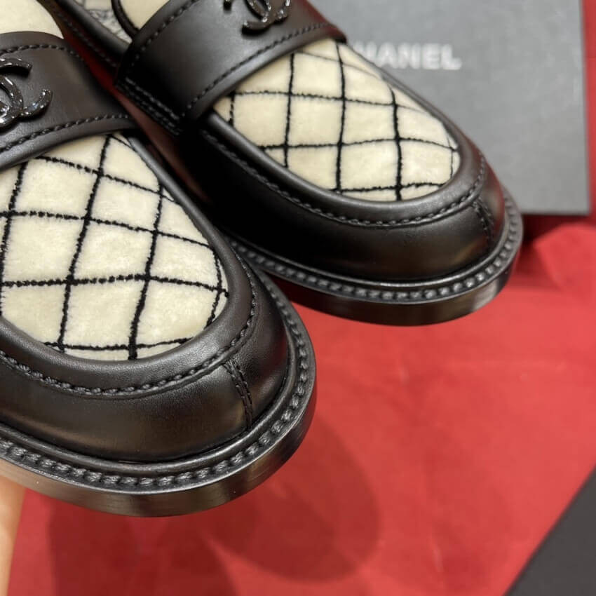 Chanel Black Leather and White Velvet Loafers
