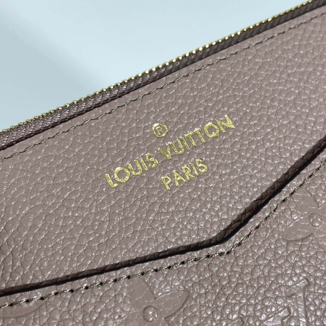 Louis Vuitton Pochette Melanie BB M68712