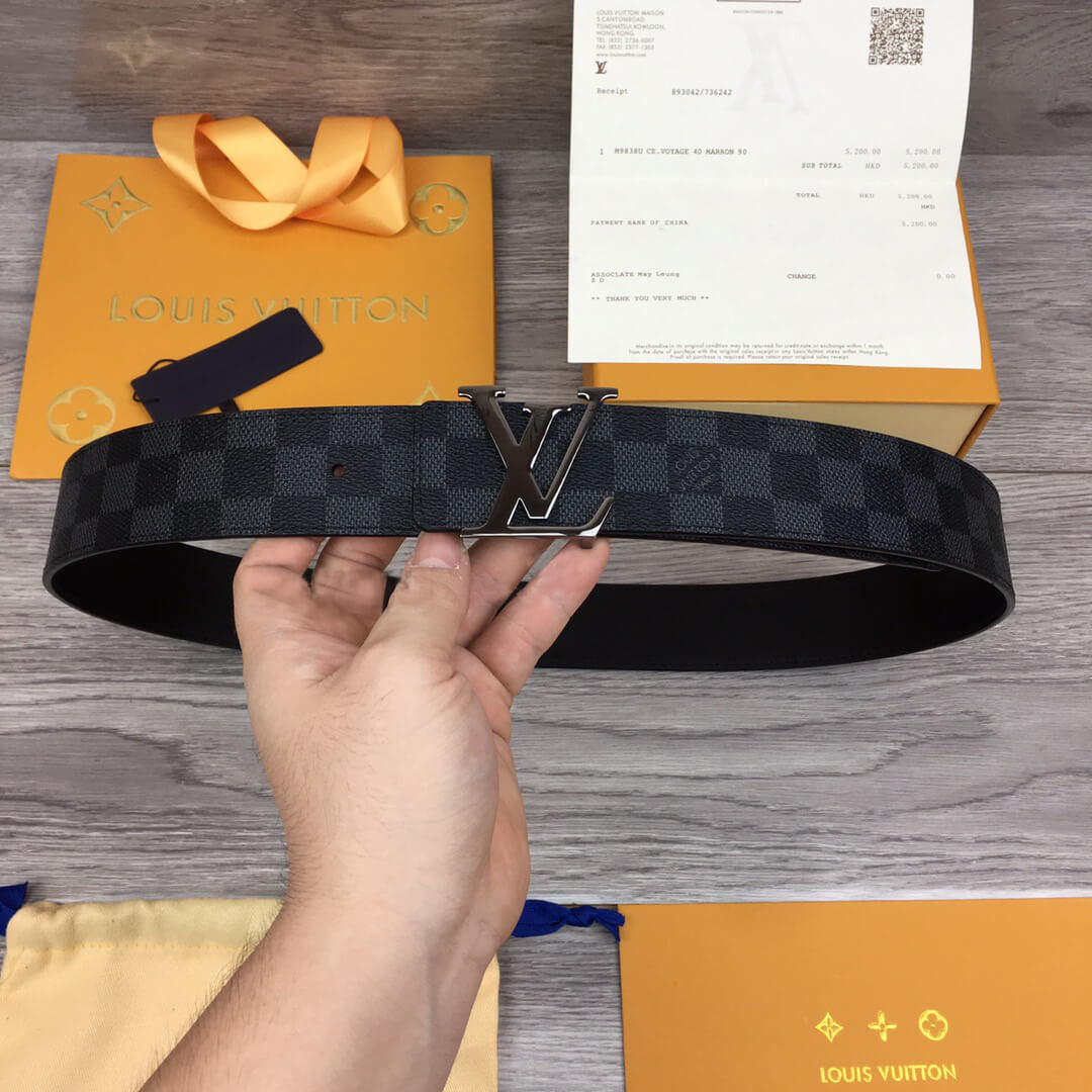 Louis Vuitton Initiales 40mm Belt M0213