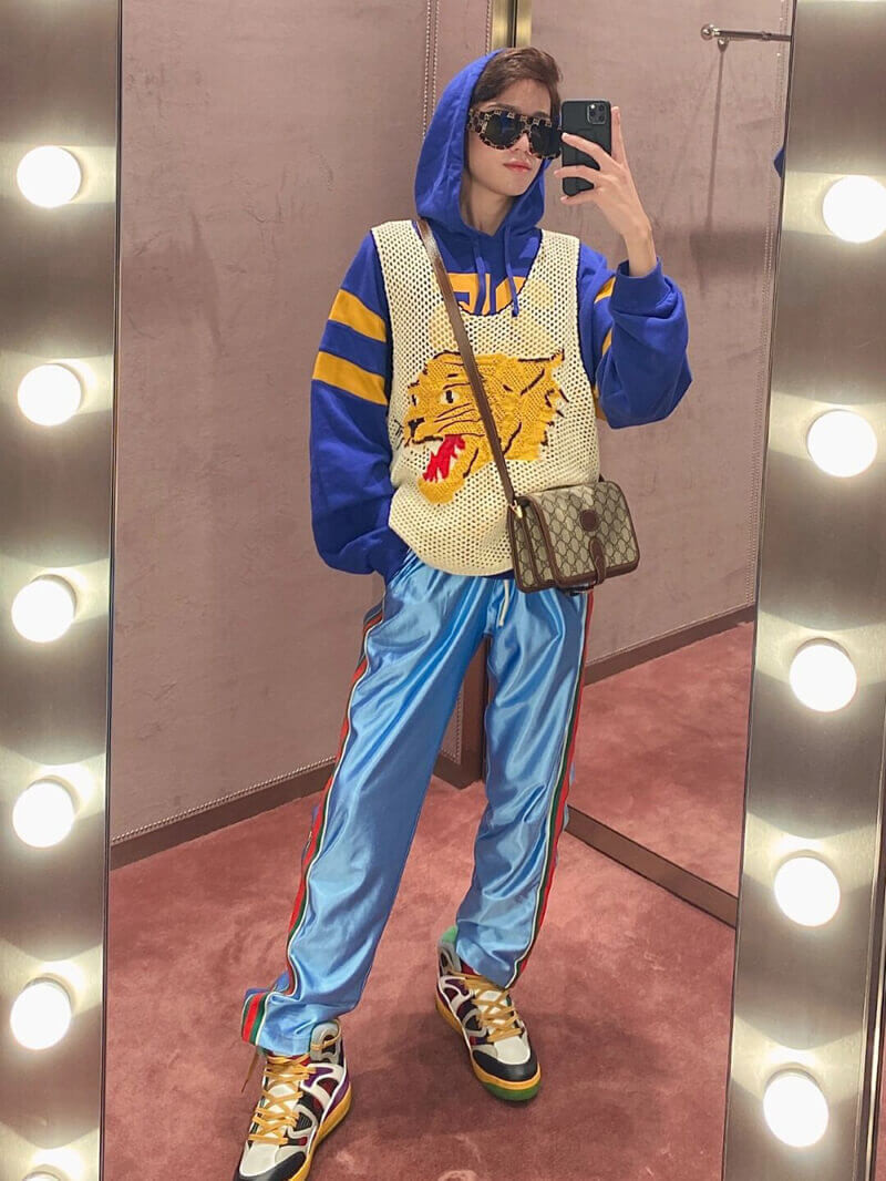 Gucci Mini Shoulder Bag with Interlocking G in GG Supreme 671620