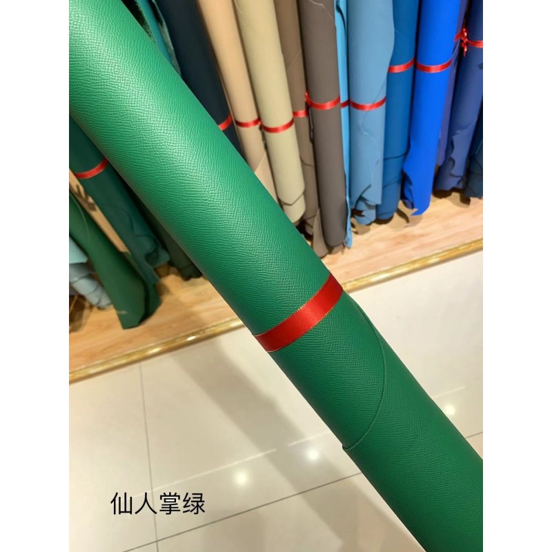 Hermes makes exclusive leather Togo calfskin: Green