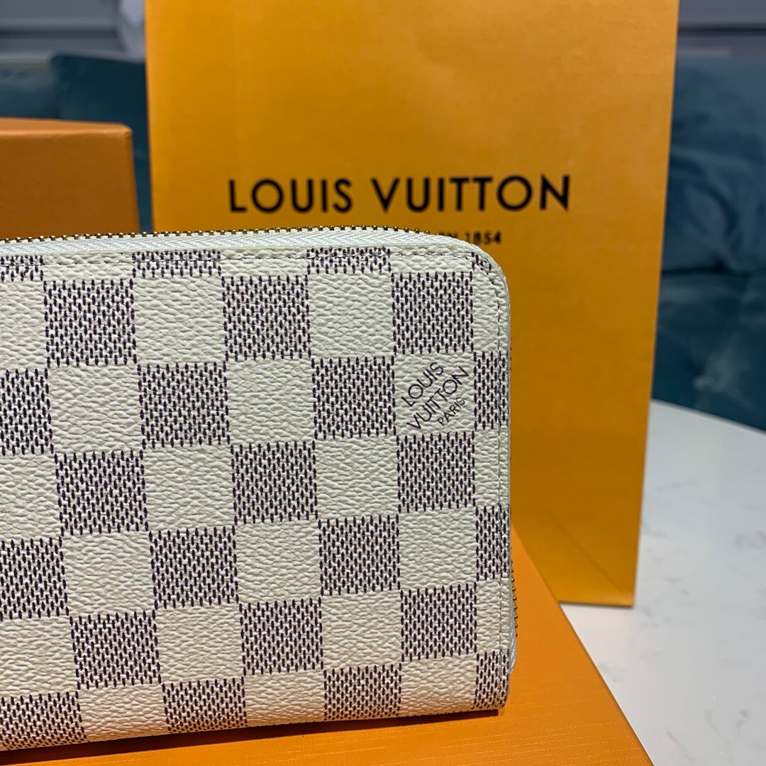 Louis Vuitton Damier Azur Canvas Zippy Wallet N41660