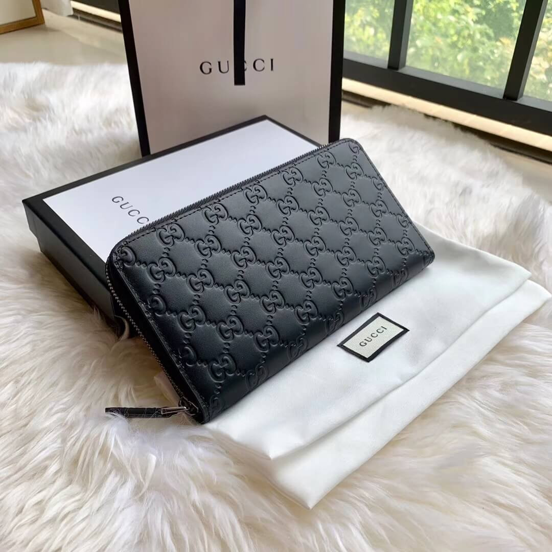 Gucci Signature Zip Around Wallet 233194