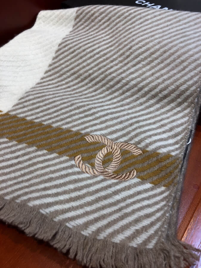 Chanel Cashmere Stole C2677