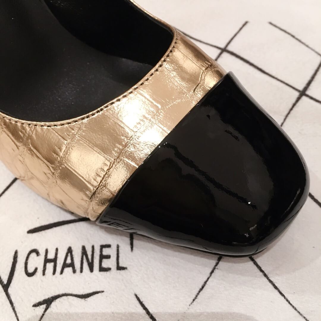 Chanel Crocodile Patent Pumps G35827