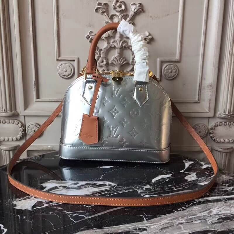 Louis Vuitton Monogram Vernis Alma BB M91606