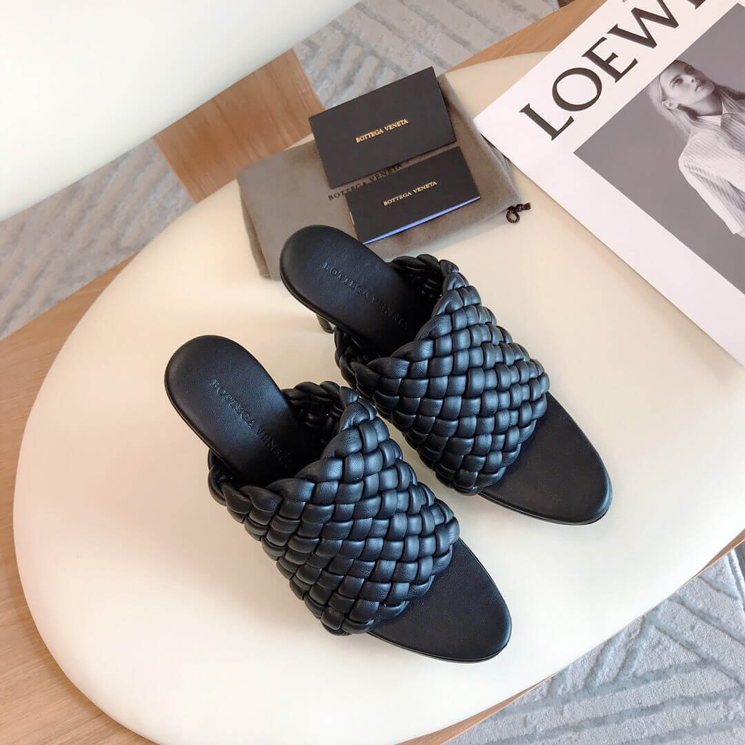 Bottega Veneta BV Curve Sandals 621340 Black