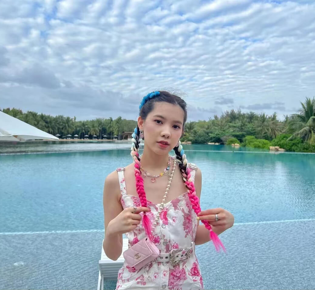 Chanel Lambskin Belt Bag AP2654 Pink