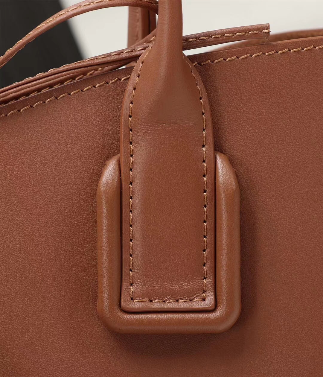 Bottega Veneta Mini Basket Tote 423168